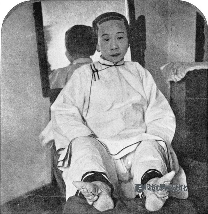 裹脚的女人
