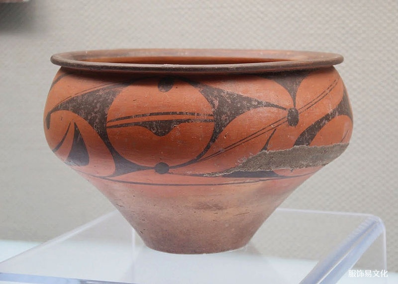 文件:仰韶庙底沟约公元前4000年山西省博物馆,太原.JPG