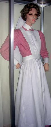 护士服装和帽子的演变史