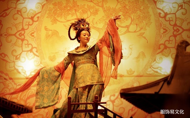盛唐时期:杨贵妃大红妆时代