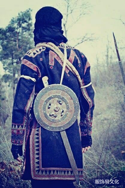 格鲁吉亚赫夫苏尔人的服装