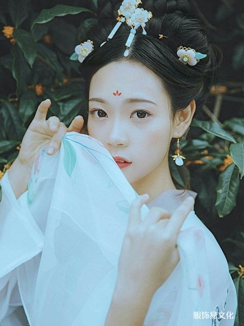 华典——女性特制汉服妆容