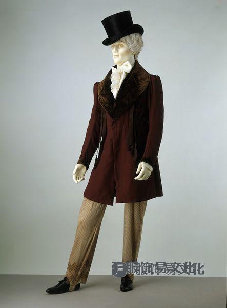 1828 1830 年礼服外套来自维多利亚和阿尔伯特博物馆